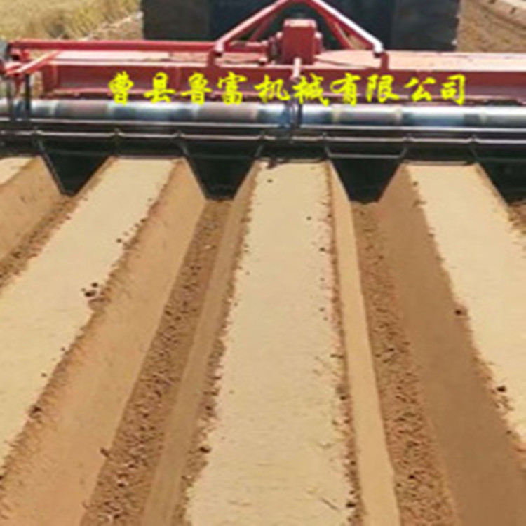 大蔥鮮姜開(kāi)溝機(jī)